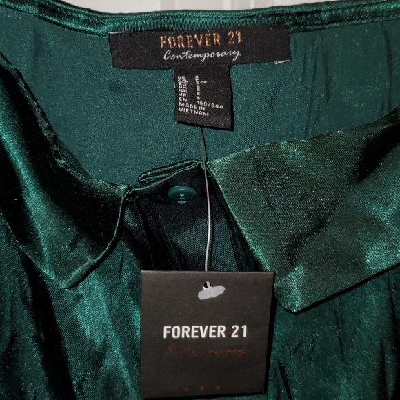 Satin blouse - Picture 3 of 7